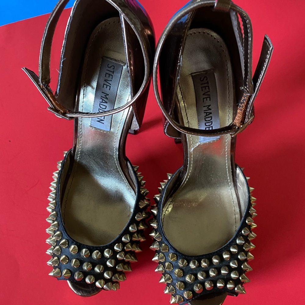 Steve Madden spike stud heels - Picture 4 of 10